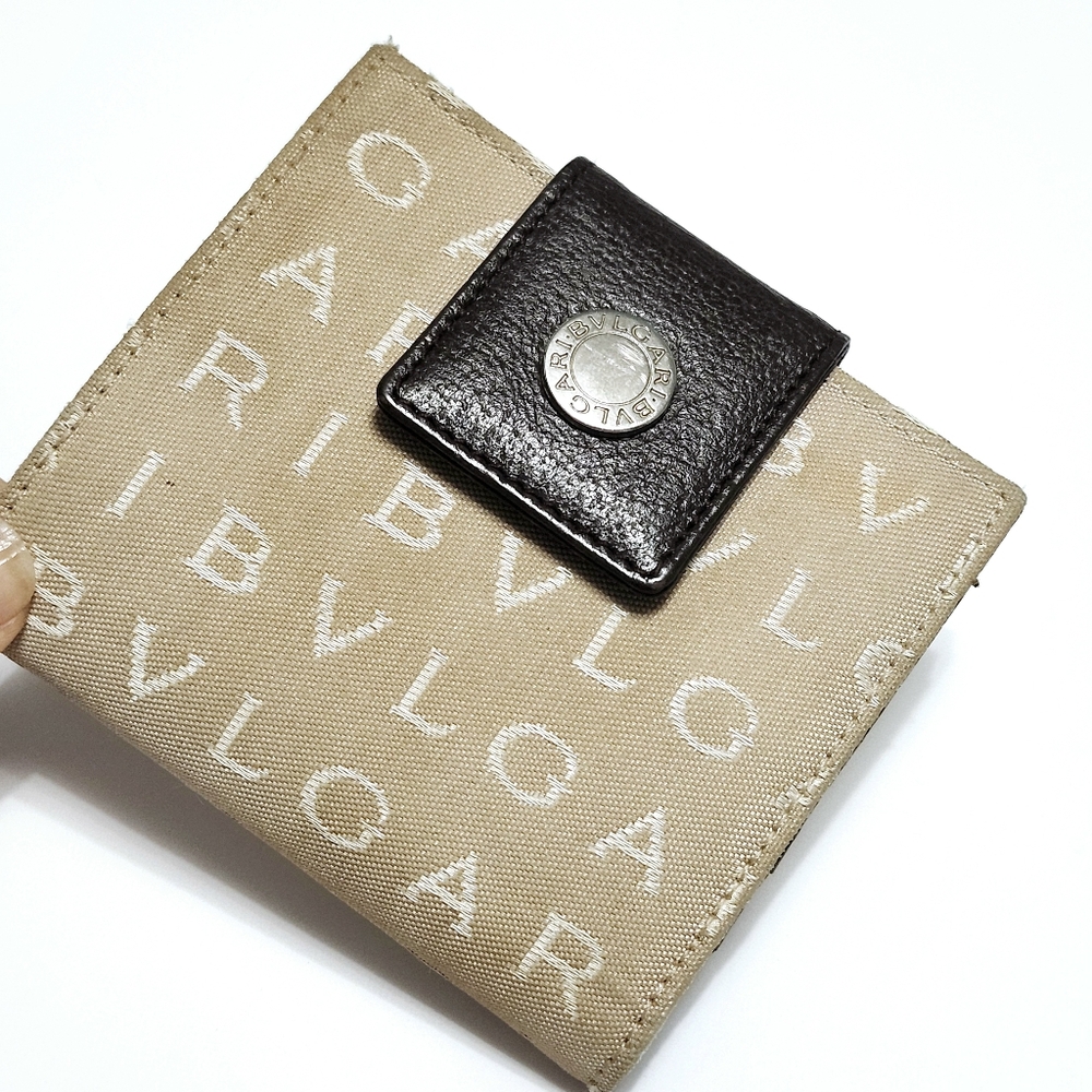 BVLGARI Logomania Bifold Wallet Authentic